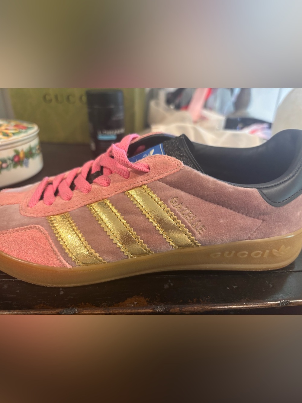 adidas gucci Pink Suede Sneakers with Gold Stripes ! so cute only worn once. - Picture 8 of 11